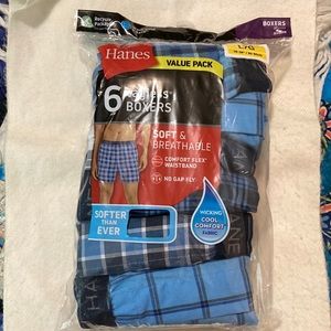 Brand new in the package Hanes 6 tactless boxers.